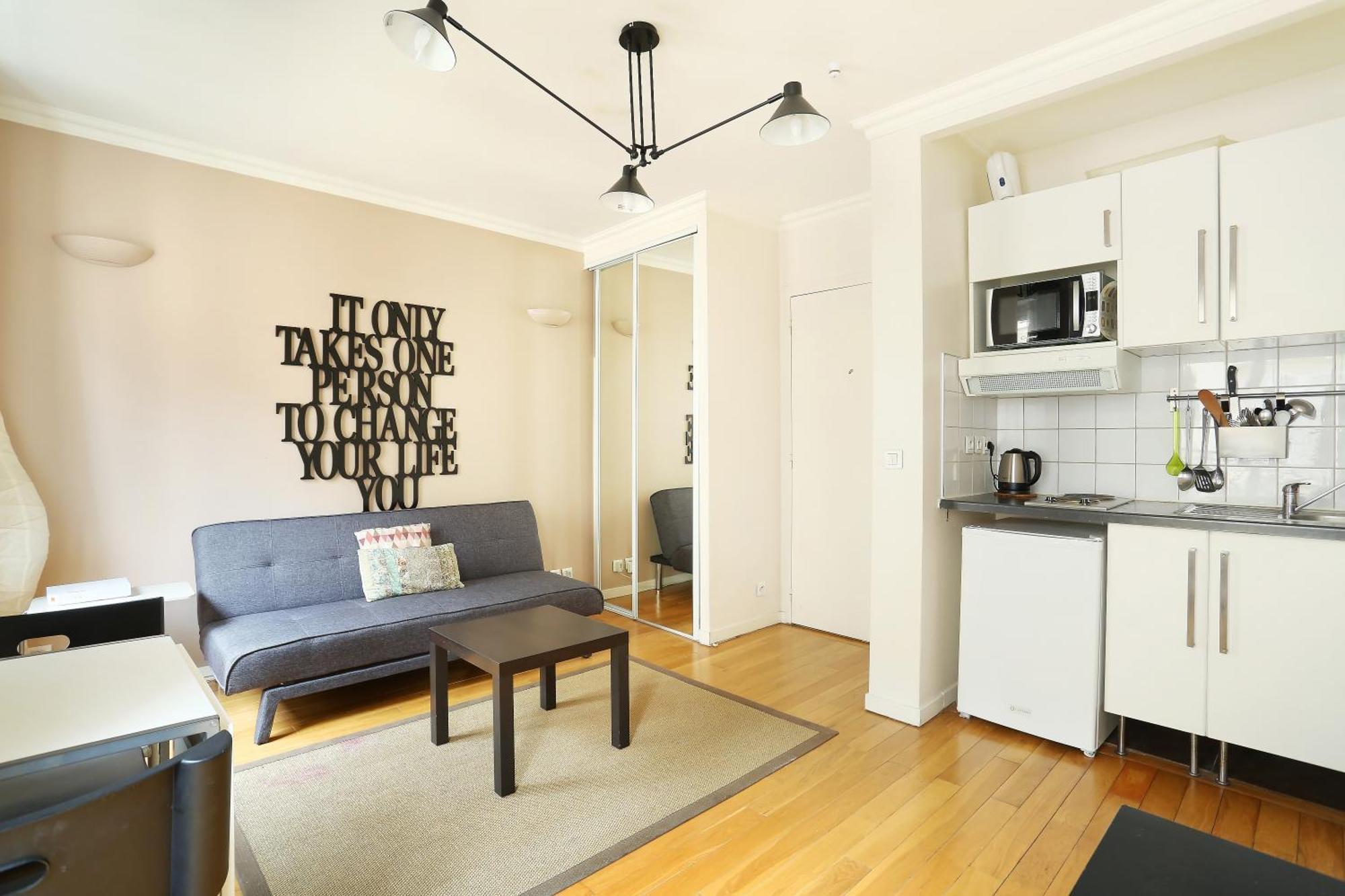 Pick A Flat'S Apartments In Batignolles - Rue Biot 파리 외부 사진