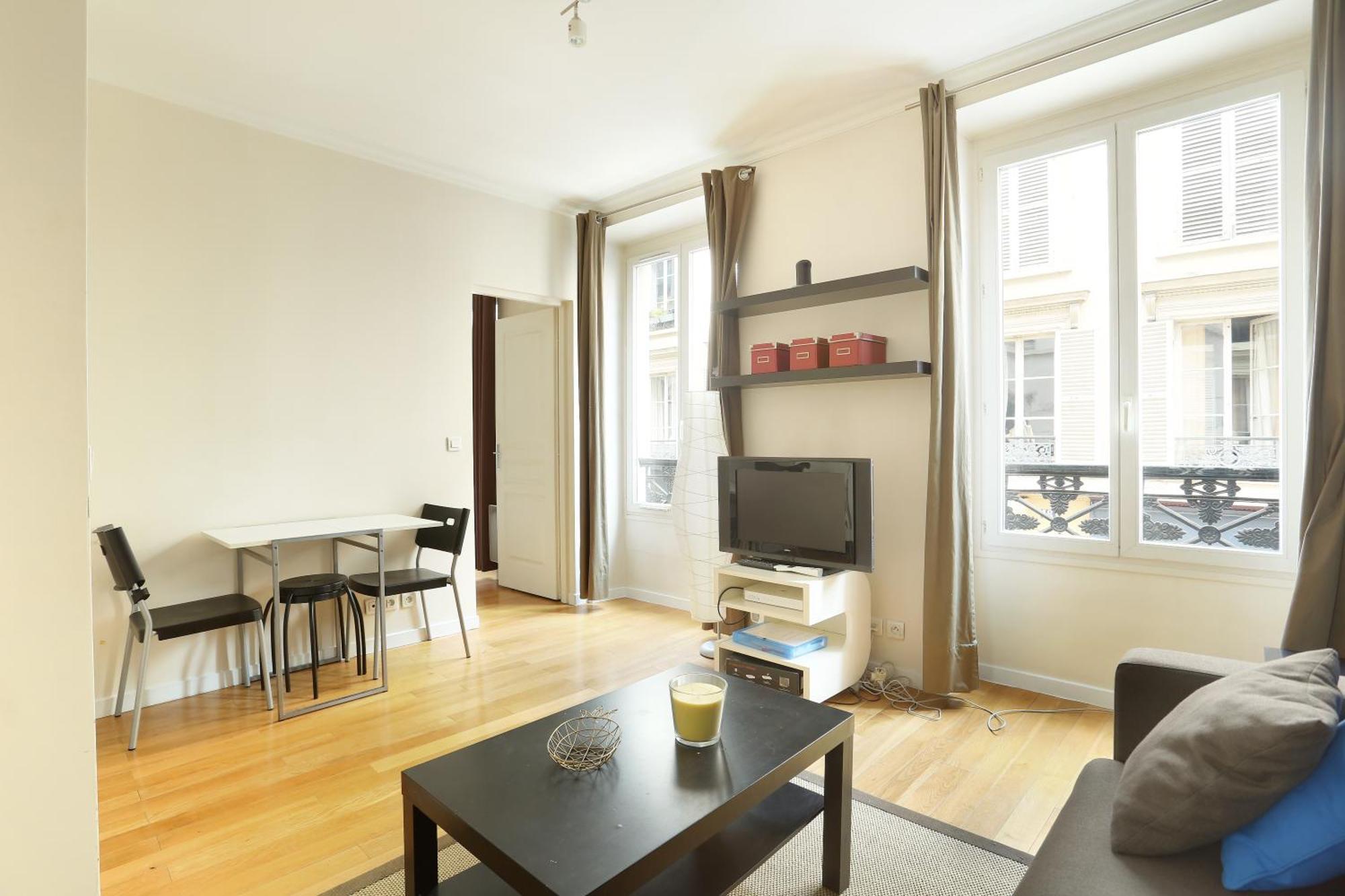Pick A Flat'S Apartments In Batignolles - Rue Biot 파리 외부 사진