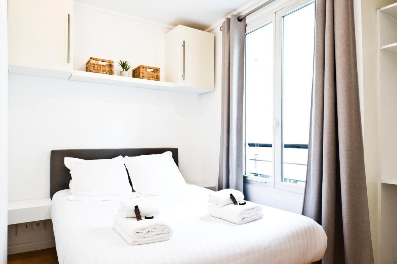 Pick A Flat'S Apartments In Batignolles - Rue Biot 파리 객실 사진
