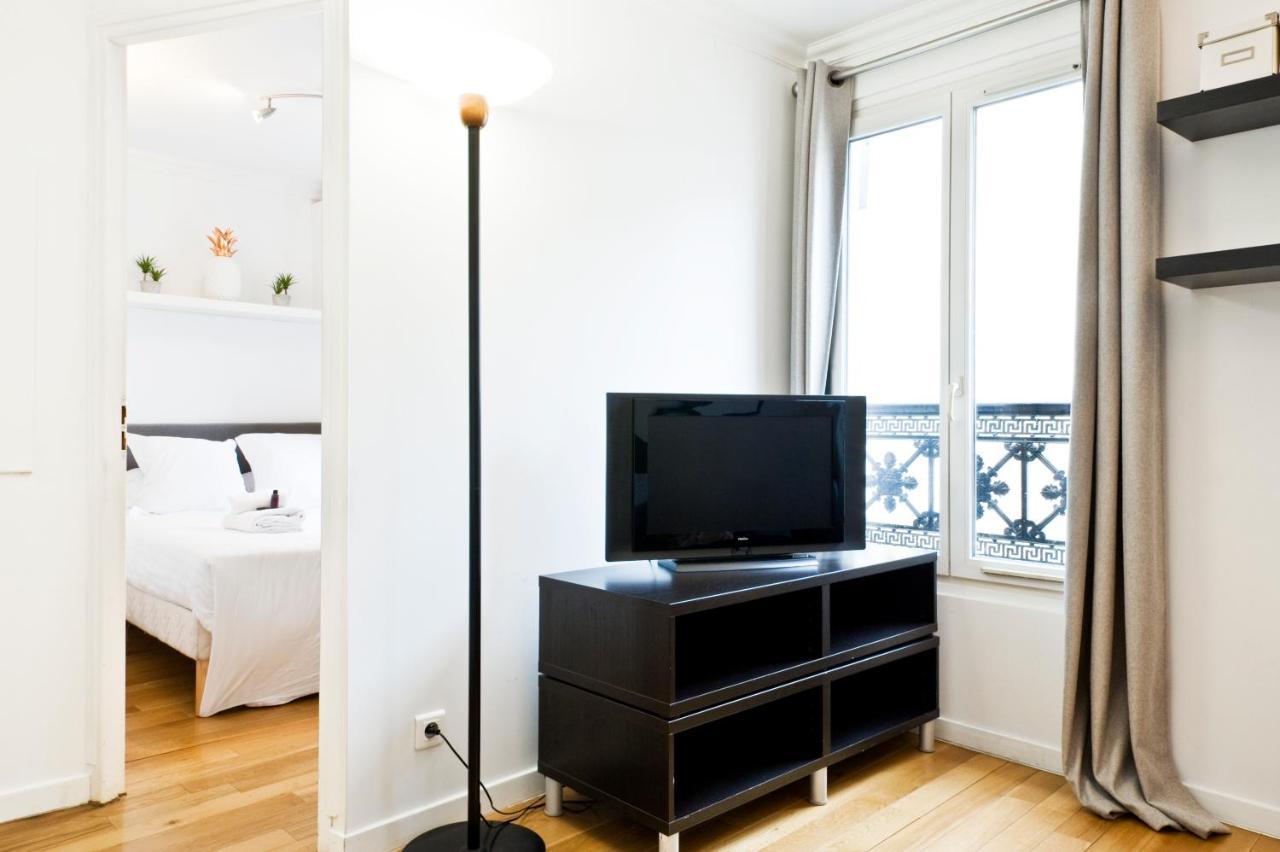Pick A Flat'S Apartments In Batignolles - Rue Biot 파리 객실 사진