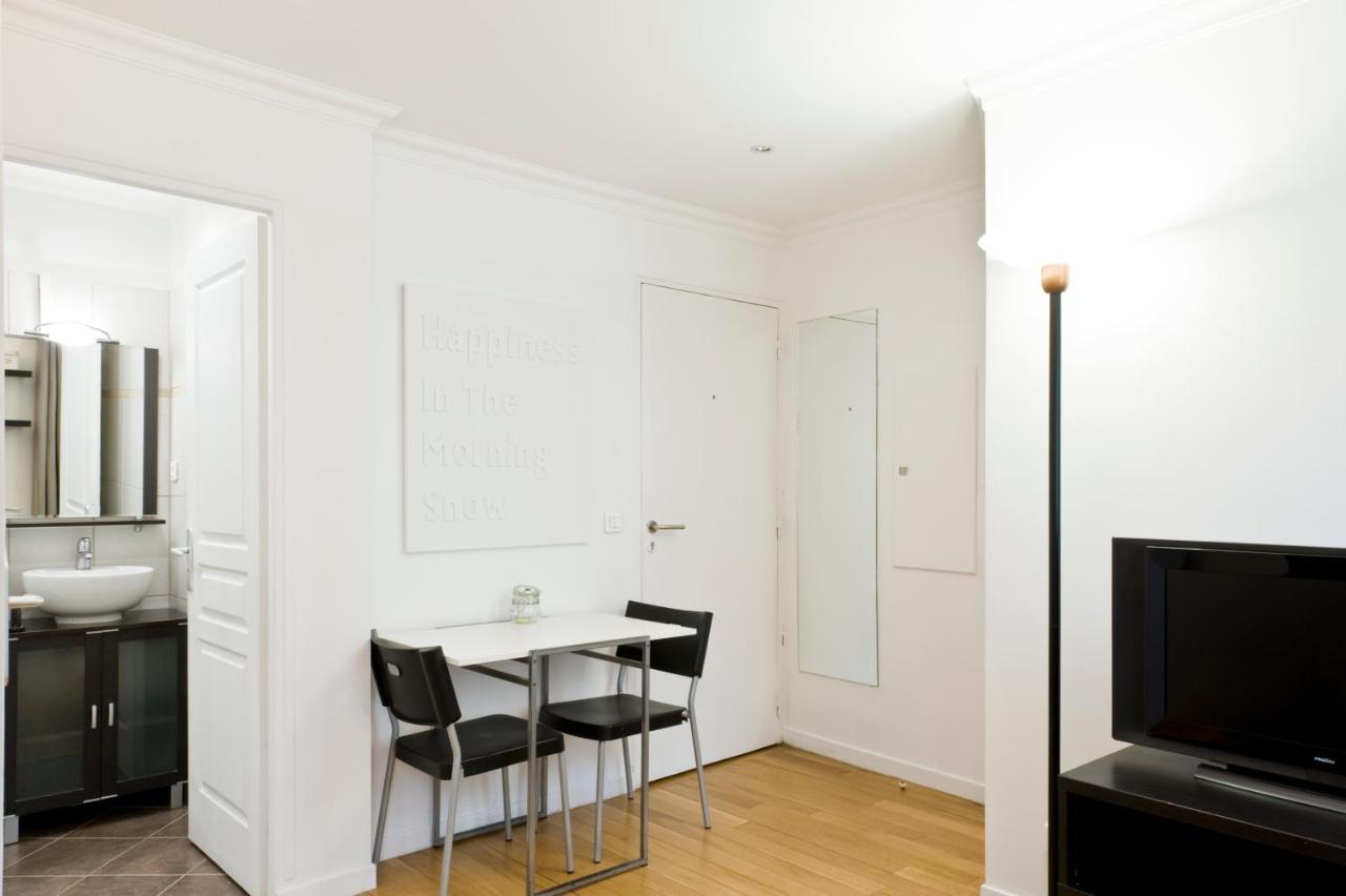 Pick A Flat'S Apartments In Batignolles - Rue Biot 파리 객실 사진