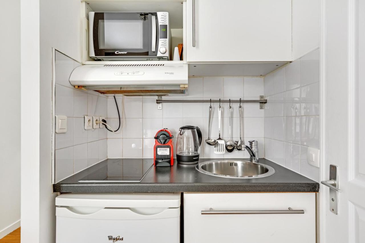 Pick A Flat'S Apartments In Batignolles - Rue Biot 파리 외부 사진